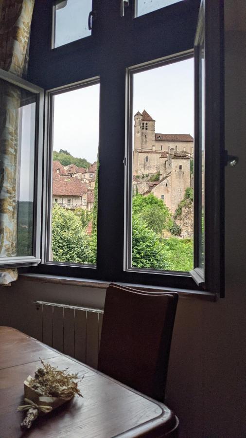 Gite Du Tourneur Studio Au Coeur De Saint Cirq Ngoại thất bức ảnh